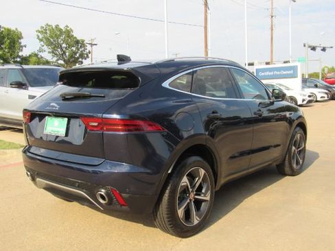 Used 2022 Jaguar E-PACE SE image 6