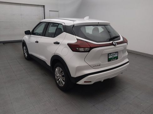 Used 2021 Nissan Kicks S FWD image 5