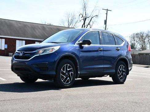 Used 2016 Honda CR-V SE image 2