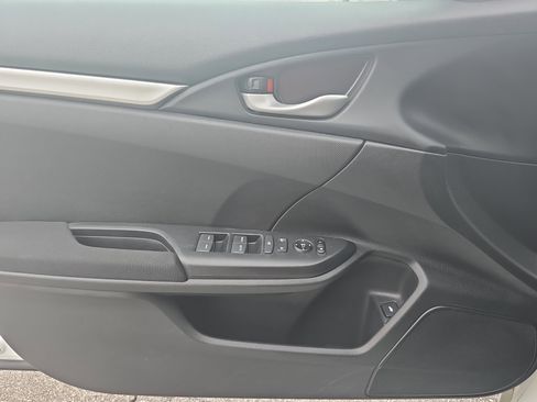 Used 2019 Honda Civic LX image 25