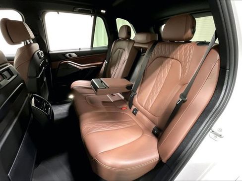 Used 2020 BMW X5 xDrive40i w/ M Sport Package image 26