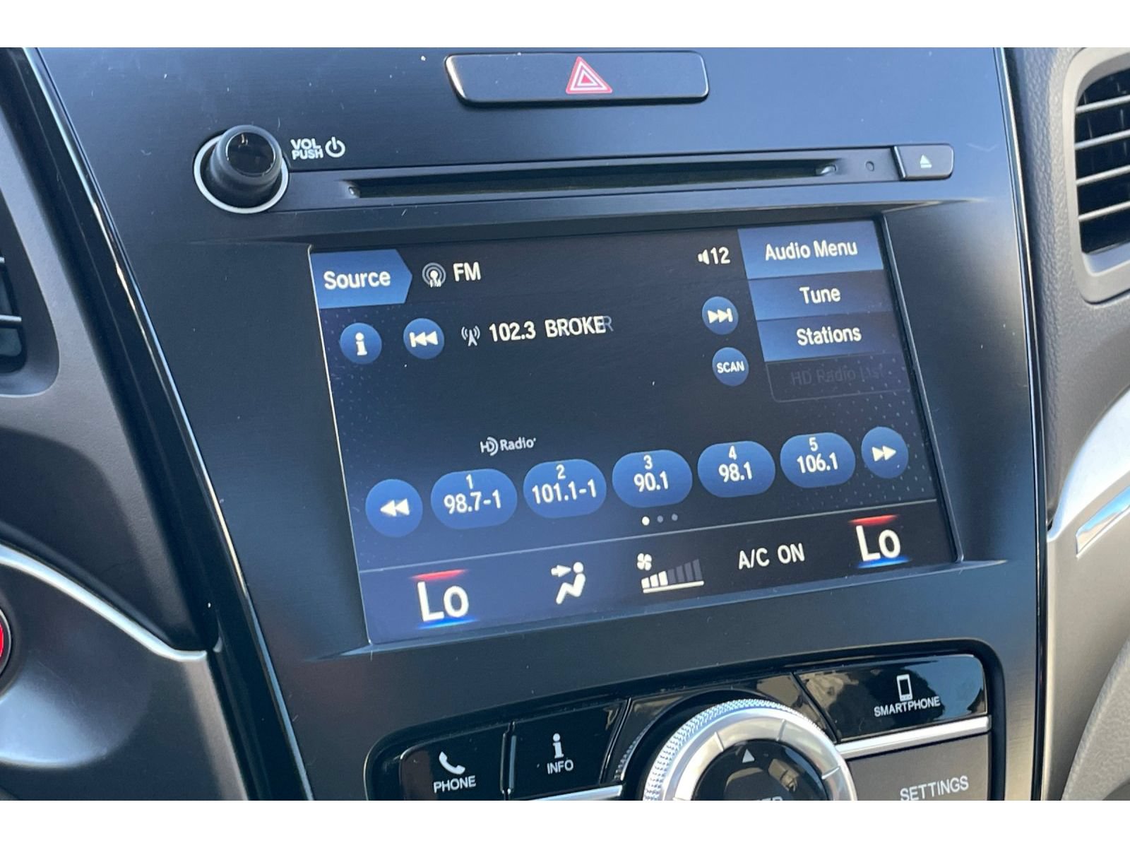 Used 2020 Acura ILX w/ Technology Package FWD image 24