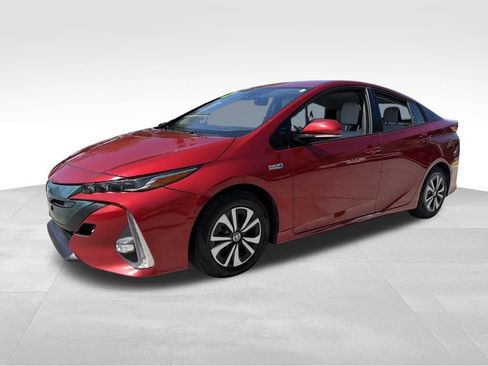Used 2017 Toyota Prius Prime image 29