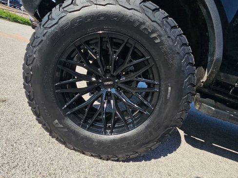 Used 2024 Ford Bronco Wildtrak AWD/4WD image 8