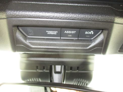 Used 2024 Jeep Wrangler Unlimited Sahara AWD/4WD image 30