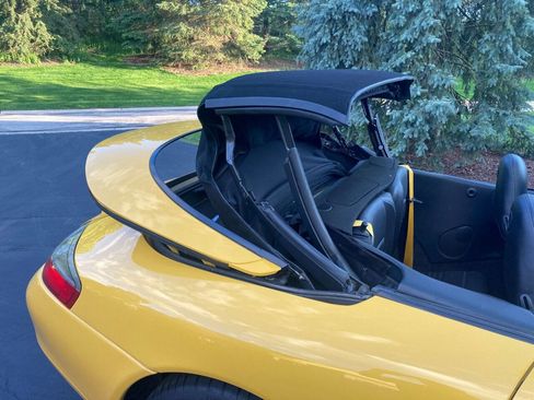 Used 2001 Porsche 911 Cabriolet image 29