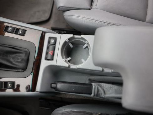 Used 2004 BMW 330Ci Convertible image 31