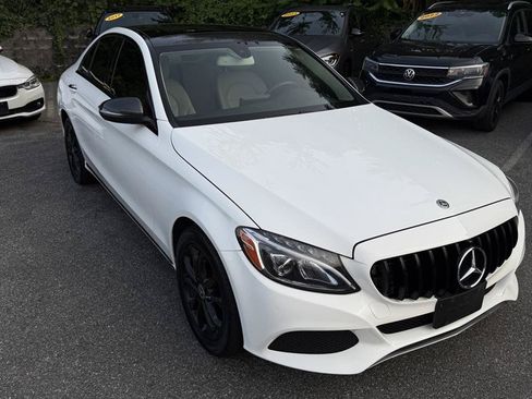 Used 2017 Mercedes-Benz C 300 4MATIC Sedan image 22