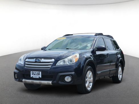 Used 2014 Subaru Outback 3.6R Limited AWD/4WD image 2