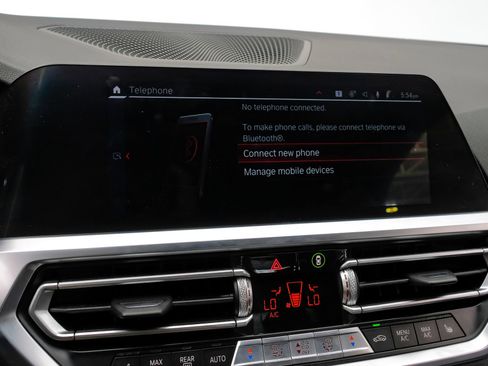 Used 2022 BMW M4 xDrive Competition w/ Parking Assistance Package AWD/4WD image 37