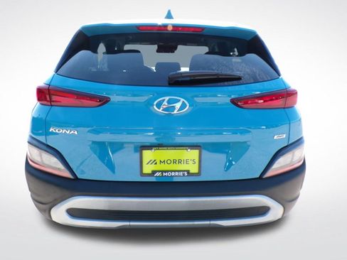 Certified 2022 Hyundai Kona SEL AWD/4WD image 5
