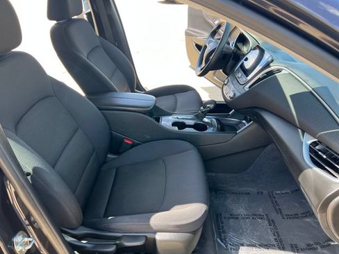 Used 2023 Chevrolet Malibu LT FWD image 15