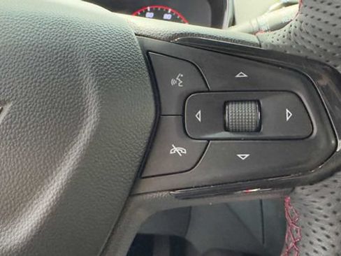Used 2023 Chevrolet TrailBlazer RS w/ Convenience Package FWD image 30