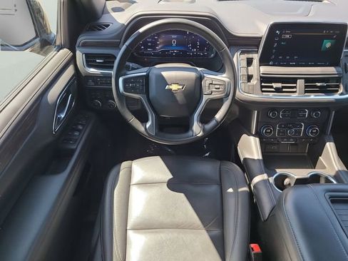 Used 2024 Chevrolet Suburban LT AWD/4WD image 13