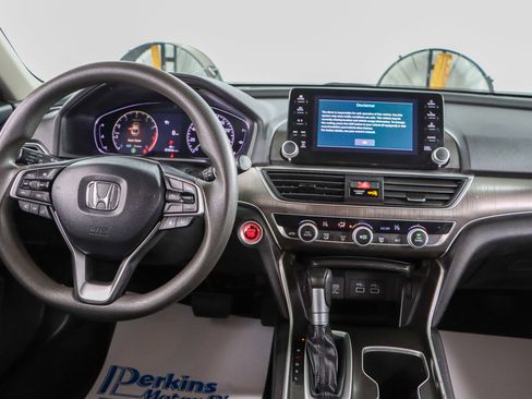 Used 2021 Honda Accord LX image 17