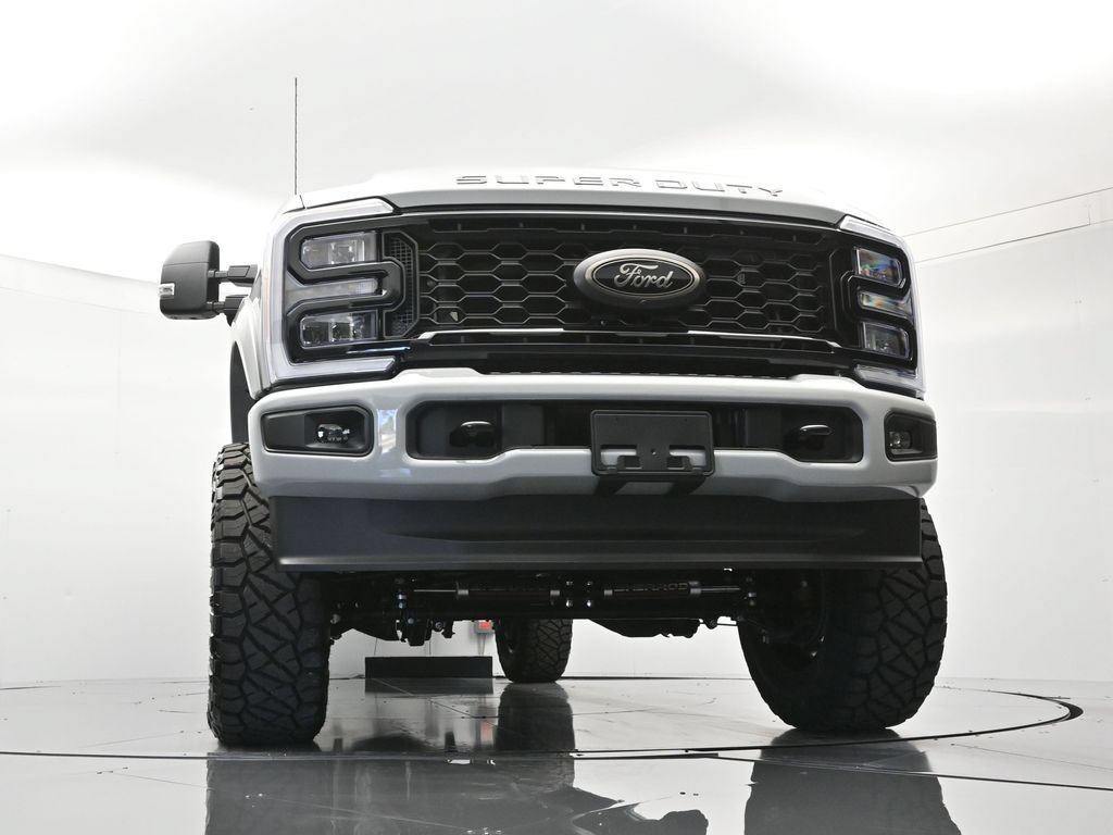 New 2026 Ford F250 XLT w/ XLT Premium Package AWD/4WD image 39