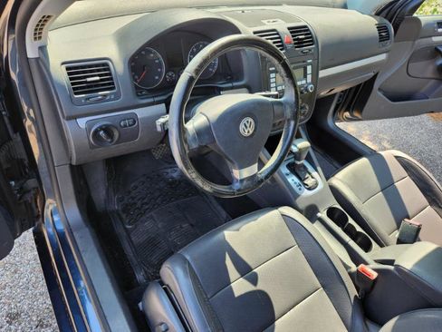 Used 2009 Volkswagen Jetta SE image 29