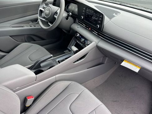 New 2026 Hyundai Elantra Sport image 12