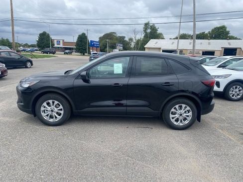New 2026 Ford Escape Active w/ Active Premium Tech Pack image 3
