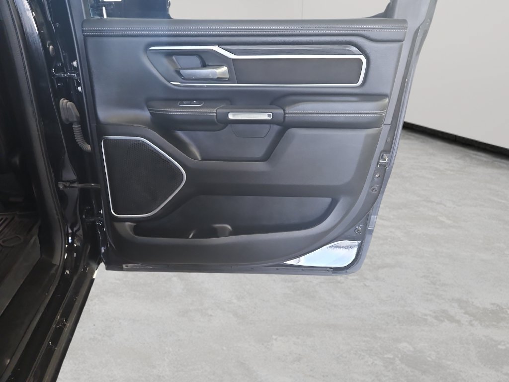Used 2023 RAM 1500 Laramie AWD/4WD image 39