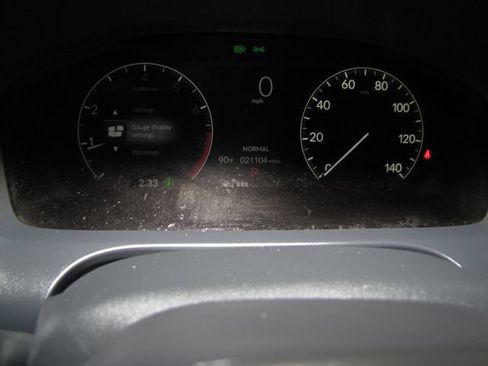 Certified 2024 Honda HR-V LX image 4