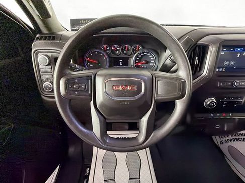 Used 2019 GMC Sierra 1500 4x4 Crew Cab w/ Convenience Package image 11