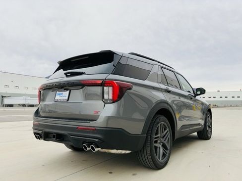 New 2025 Ford Explorer ST w/ Sun And Sound Package image 5