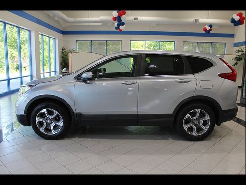 Used 2017 Honda CR-V EX image 8