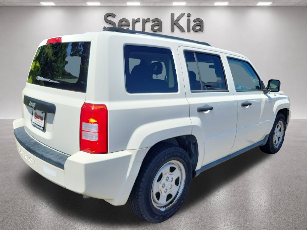 Used 2009 Jeep Patriot Sport FWD image 5