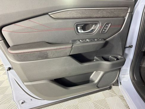 New 2026 Honda Pilot Black Edition image 13