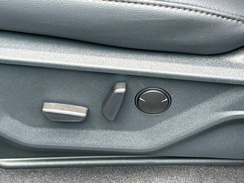 New 2025 Ford F150 Lariat w/ Equipment Group 501A Mid image 26