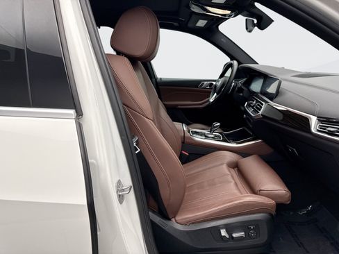 Used 2020 BMW X5 xDrive40i w/ Premium Package image 18