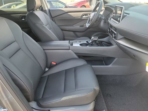 New 2026 Nissan Rogue Dark Armor FWD image 12