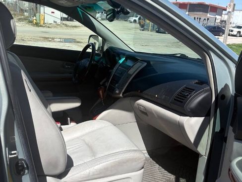 Used 2004 Lexus RX 330 AWD image 8