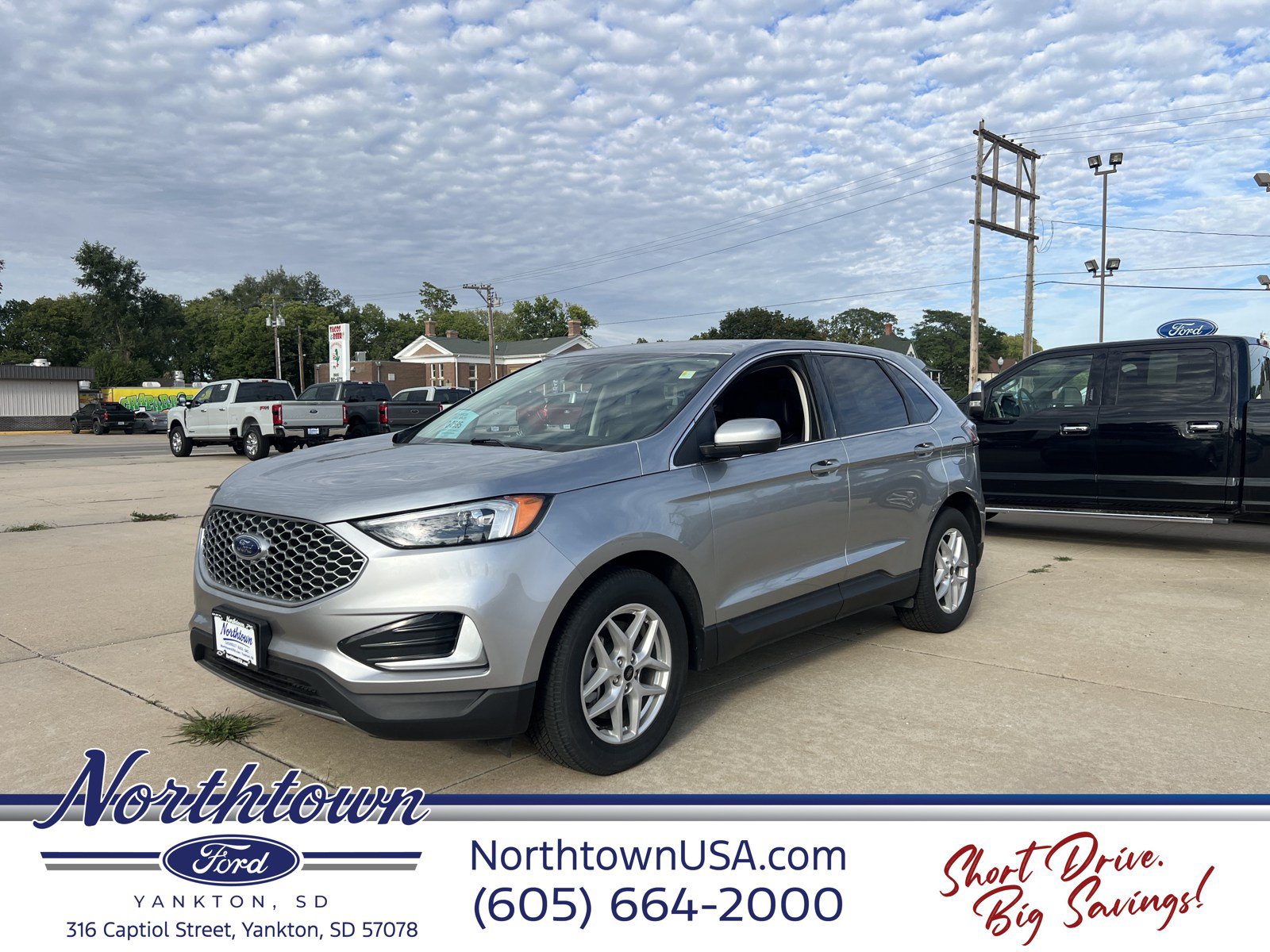 Used 2024 Ford Edge SEL AWD/4WD image 1