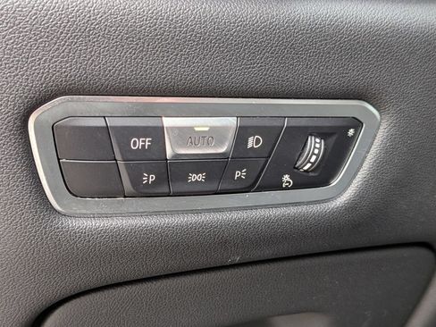 Used 2023 BMW X5 xDrive45e AWD/4WD image 17
