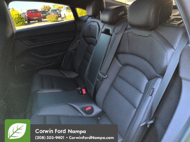 Used 2023 Porsche Taycan 4S AWD/4WD image 26