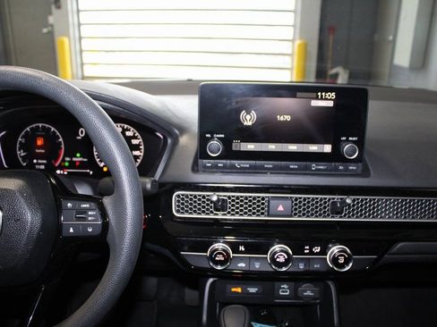 Used 2023 Honda Civic LX image 24