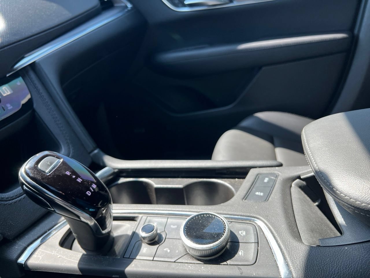 Used 2024 Cadillac XT5 Luxury FWD image 23