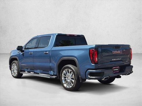 Used 2024 GMC Sierra 1500 Denali w/ Technology Package AWD/4WD image 7