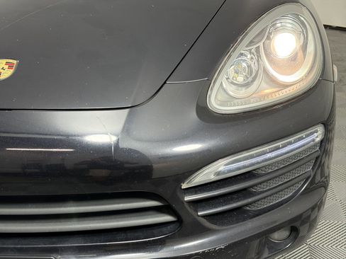 Used 2012 Porsche Cayenne AWD/4WD image 11