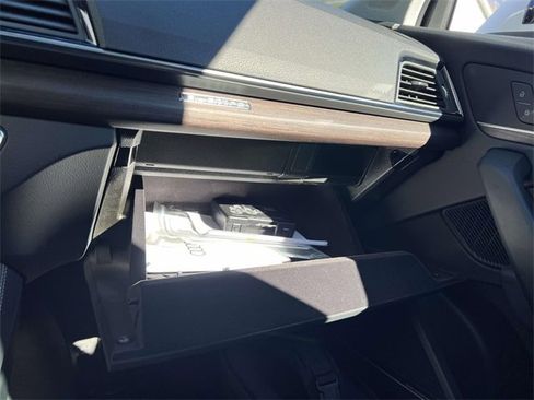 Used 2023 Audi Q5 2.0T Premium Plus w/ Premium Plus Package image 34