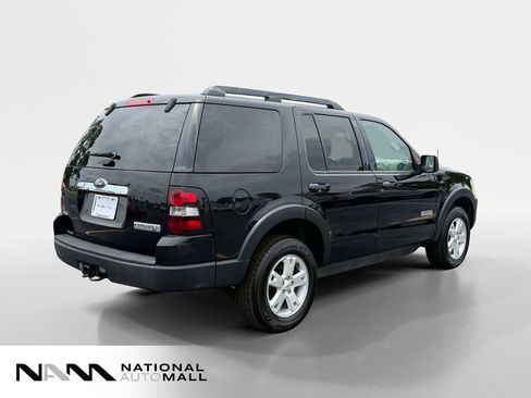Used 2007 Ford Explorer XLT AWD/4WD image 5