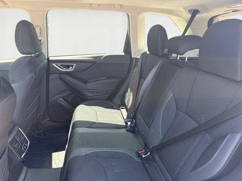 Certified 2024 Subaru Forester Premium AWD/4WD image 13