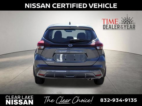 Certified 2025 Nissan Kicks Play S FWD image 7