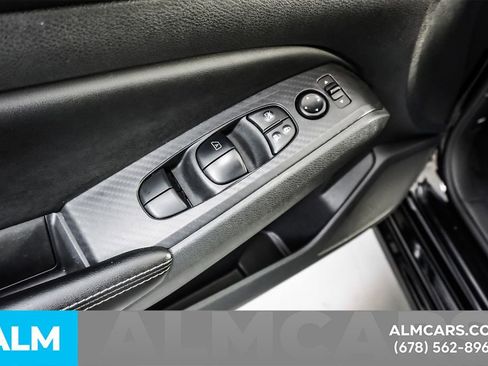 Used 2025 Nissan Altima 2.5 SV FWD image 46