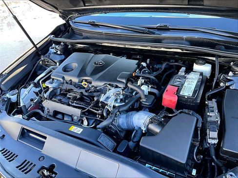 Used 2020 Toyota Camry XSE image 35