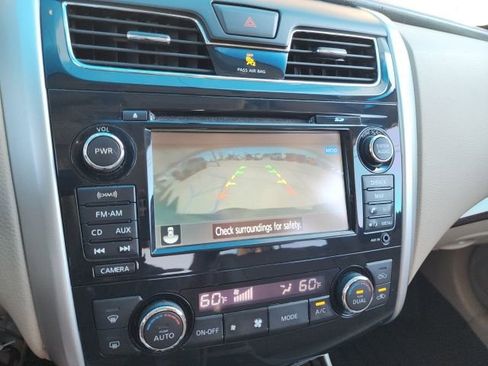 Used 2013 Nissan Altima 3.5 SL w/ Technology Pkg image 27