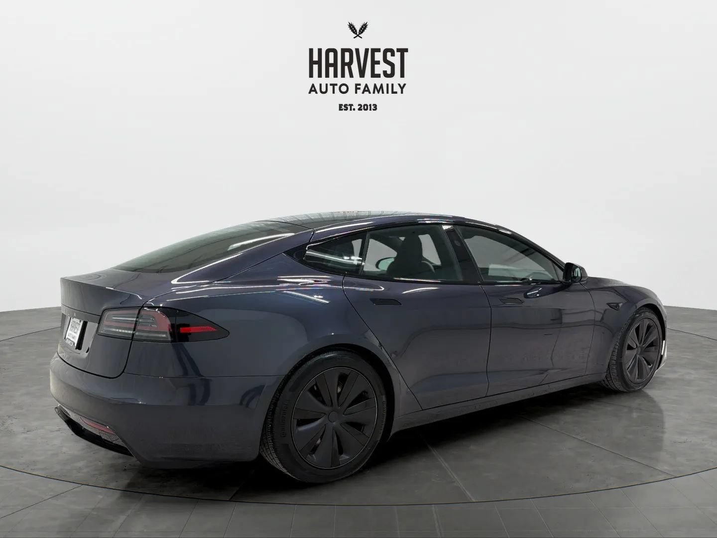 Used 2024 Tesla Model S AWD/4WD image 7