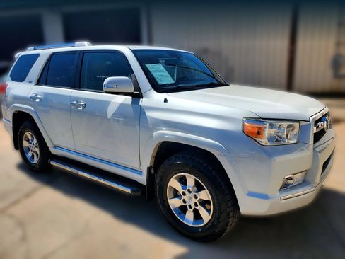 Used 2012 Toyota 4Runner SR5 w/ Premium Pkg AWD/4WD image 14